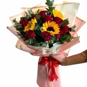 Ramo de rosas y girasoles
